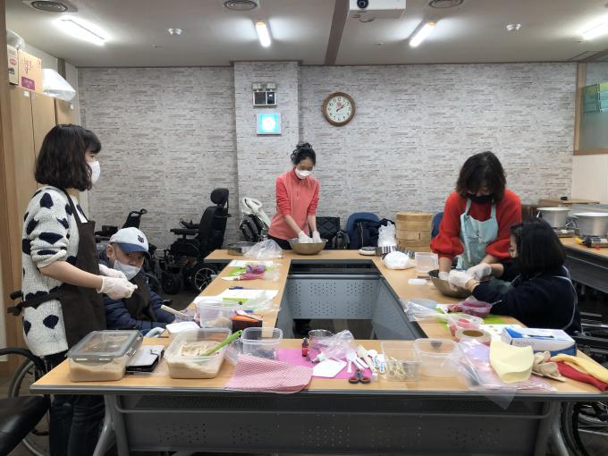 KakaoTalk_20201111_100000218_16.jpg