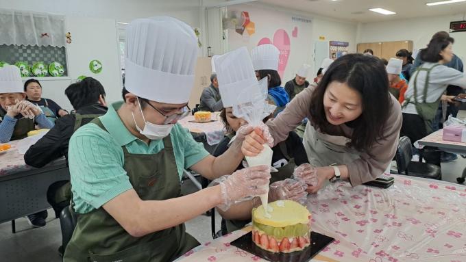 KakaoTalk_20250425_105513314_06.jpg